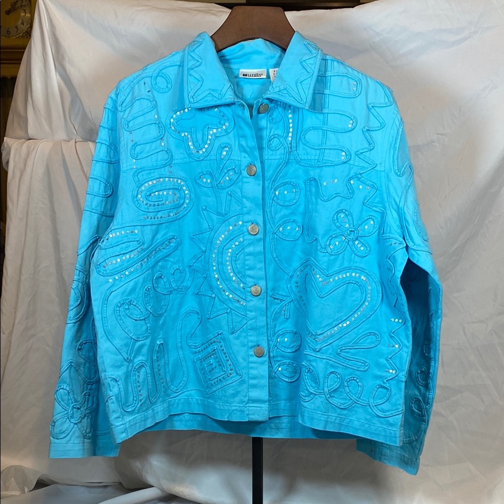 Vibrant Blue Textured Blazer with Paisley Design